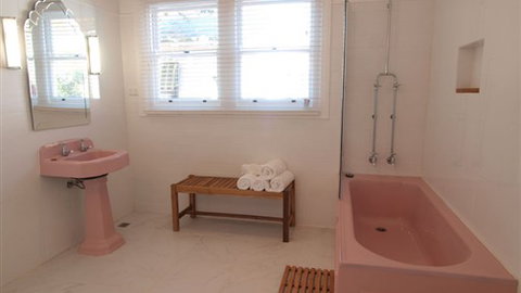 Bespoke Holiday House - Darwin Holiday 3