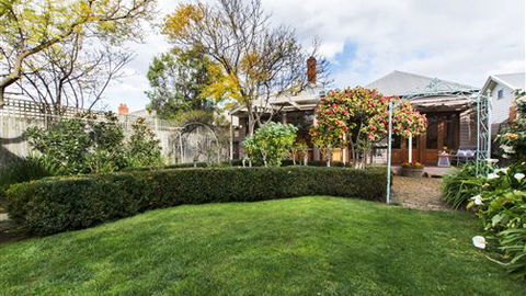 Avalon Guesthouse - Darwin Holiday 6