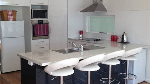 28 Graham Ave - Darwin Holiday 5