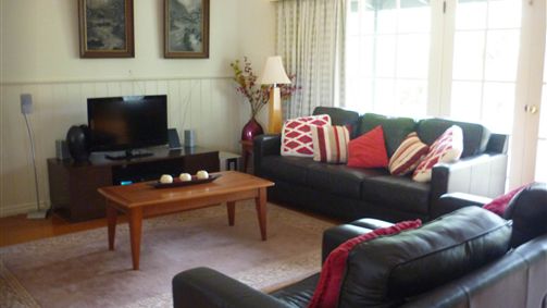 Illowa VIC Darwin Holiday