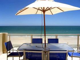 Adelaide Luxury Beach House - Darwin Holiday 0