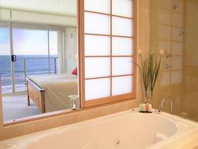 Adelaide Luxury Beach House - Darwin Holiday 2