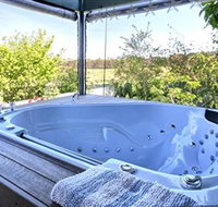 Away to Relax Massage Getaways at Welcome Springs BB Retreat - Darwin Holiday