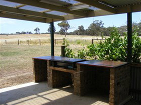 Breakaway Farmstay - Darwin Holiday 2