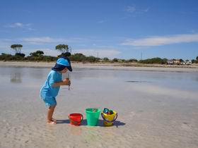 Corny Point Caravan Park - Darwin Holiday 1