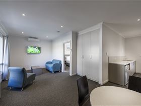 Hahndorf Resort Tourist Park - Darwin Holiday 3