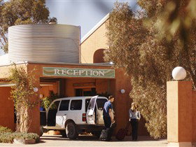 Mud Hut Motel - Darwin Holiday 0