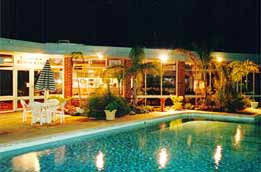 Absolute Lakes Entrance - Darwin Holiday 0