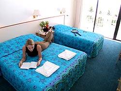 Acacia Court Hotel - Darwin Holiday 3