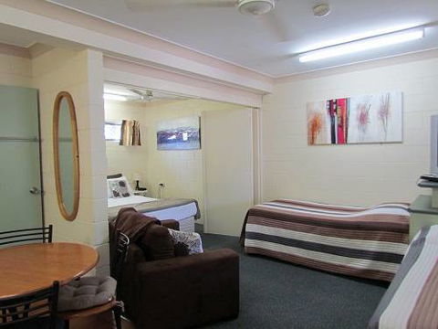 Ayr Max Motel - Darwin Holiday 1