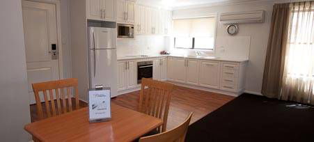 Best Western Charles Sturt Suites & Apartments - Darwin Holiday 1