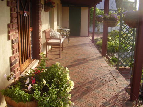 Busselton Marina Bed & Breakfast - Darwin Holiday 1
