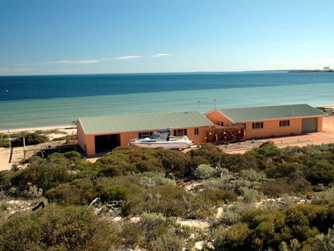Ceduna Shelly Beach Caravan Park - Darwin Holiday 0