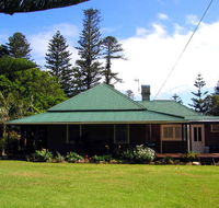 Cobbys of Crystal Pool Holiday Heritage Cottage - Darwin Holiday