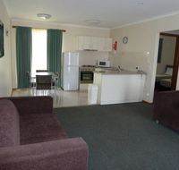 Werribee Motel  Apartments - Darwin Holiday