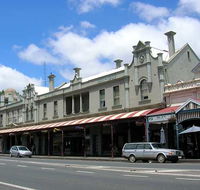 Commercial Hotel Camperdown - Darwin Holiday