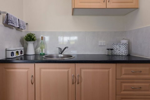 Jacaranda Cottages - Darwin Holiday 1