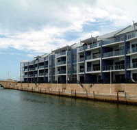 Dolphin Quay Apartment Hotel - Darwin Holiday