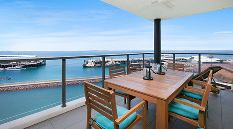 Darwin Waterfront Apartments - Darwin Holiday 1