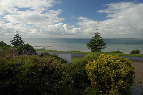 Dolphin Rise & Dolphin Rest - Darwin Holiday 1