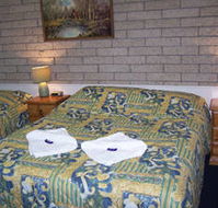 Ebor Falls Hotel Motel - Darwin Holiday