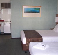 Econo Lodge Griffith Motor Inn - Darwin Holiday