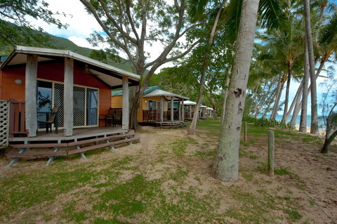 Ellis Beach Oceanfront Bungalows & Caravan Pk - Darwin Holiday 2