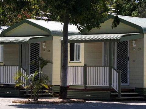 Emerald Cabin & Caravan Village - Darwin Holiday 0