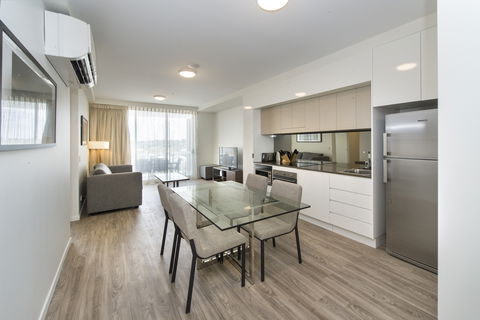 Empire Apartment Hotel - Darwin Holiday 3
