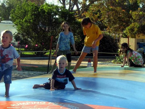 Esperance Pink Lake Tourist Park - Darwin Holiday 2