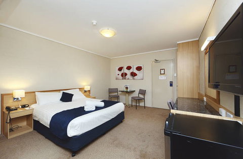 Ibis Styles Canberra - Darwin Holiday 0