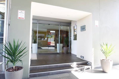 Ibis Styles Sydney Lansvale - Darwin Holiday 5