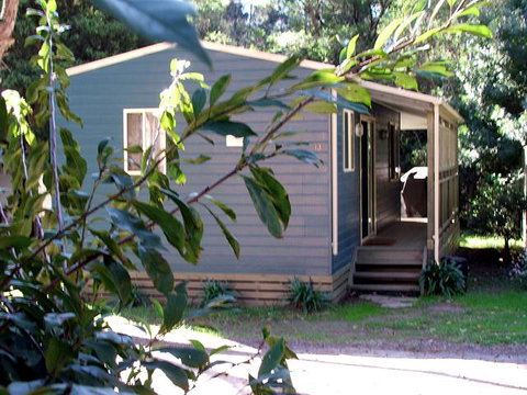 Jervis Bay Cabins & Hidden Creek Real Camping - Darwin Holiday 2