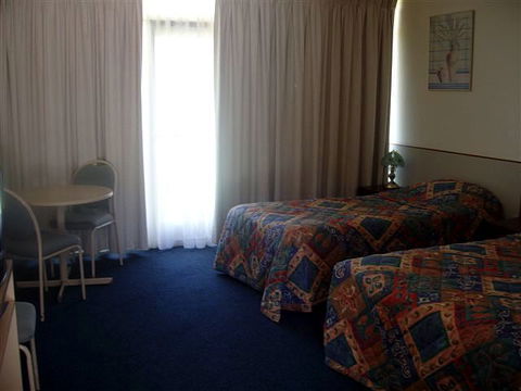 Kempsey Motor Inn - Darwin Holiday 1