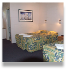 Lake Munmorah Motel - Darwin Holiday 1