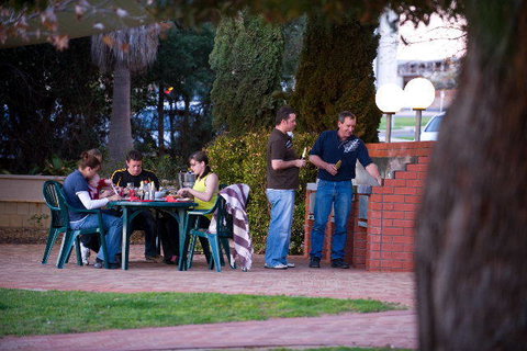 Loxton Hotel - Darwin Holiday 2