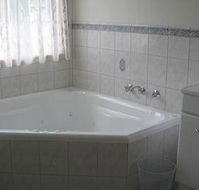 Macburn Self Contained Cottages Dog Friendly - Darwin Holiday