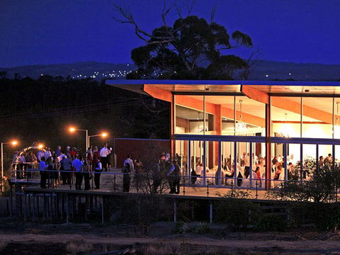 Macedon Ranges Hotel & Spa - Darwin Holiday 3