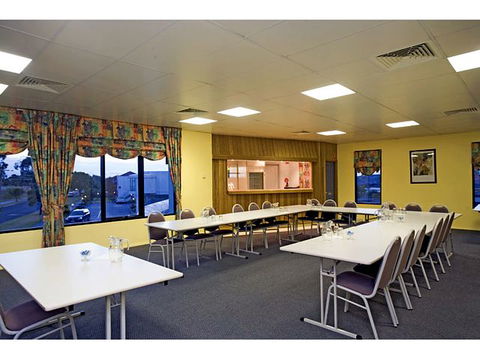 Mahoneys Motor Inn - Darwin Holiday 2