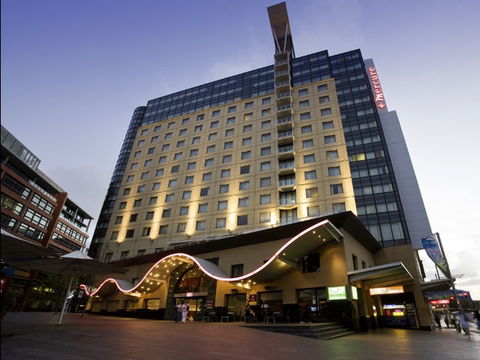 Mercure Sydney - Darwin Holiday 0