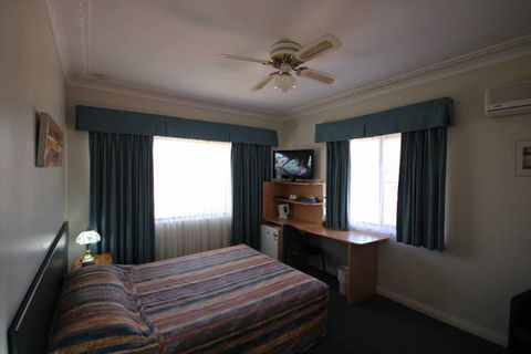Normandie Motel & Function Centre - Darwin Holiday 1