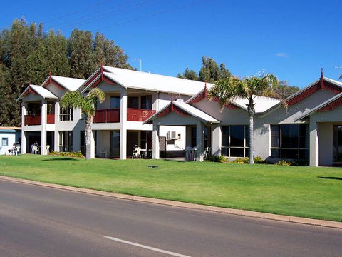 Pelican Shore Villas Kalbarri - Darwin Holiday 2
