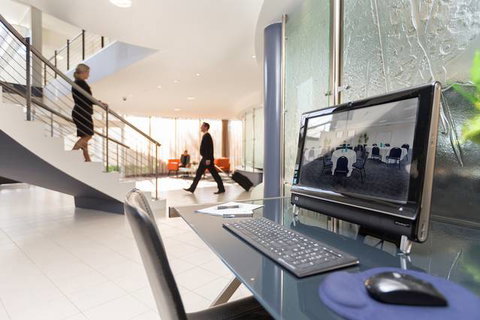 Premier Hotel & Apartments - Darwin Holiday 7