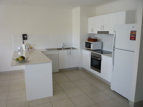Regatta Riverfront Apartments - Darwin Holiday 8