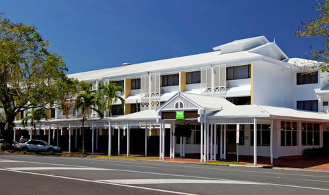 Ibis Styles Cairns - Darwin Holiday 2