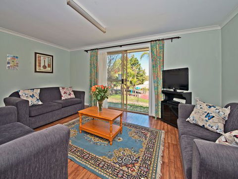 Acclaim Pine Grove Holiday Park - Darwin Holiday 5