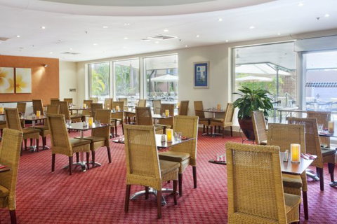 DoubleTree By Hilton Esplanade Darwin - Darwin Holiday 8
