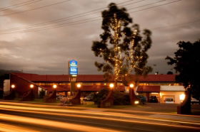 BEST WESTERN Balmoral Motor Inn - Darwin Holiday 0
