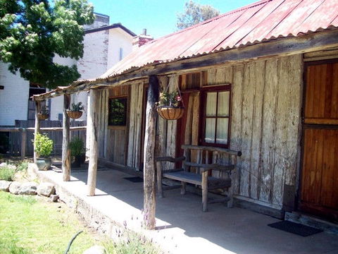 Rosebud Heritage Cottage - Darwin Holiday 0