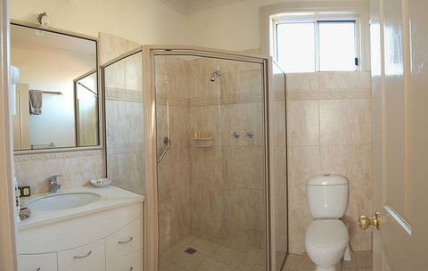 Ross Motel & Caravan Park - Darwin Holiday 2